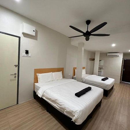 Homestay Suria Kuala Kangsar Buitenkant foto