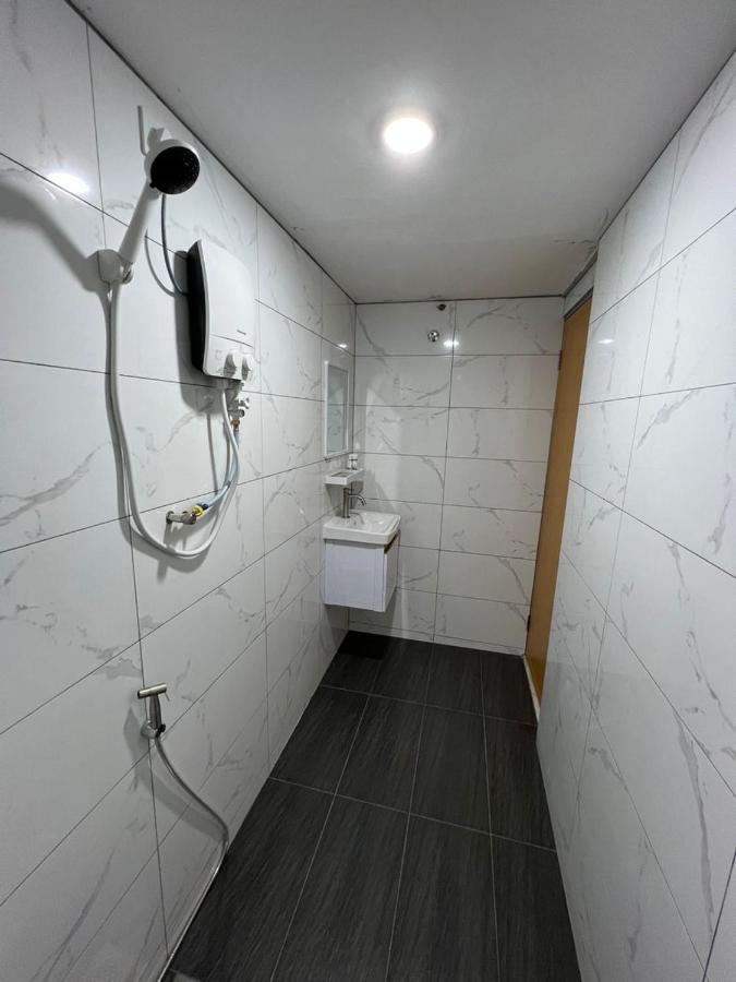 Homestay Suria Kuala Kangsar Buitenkant foto